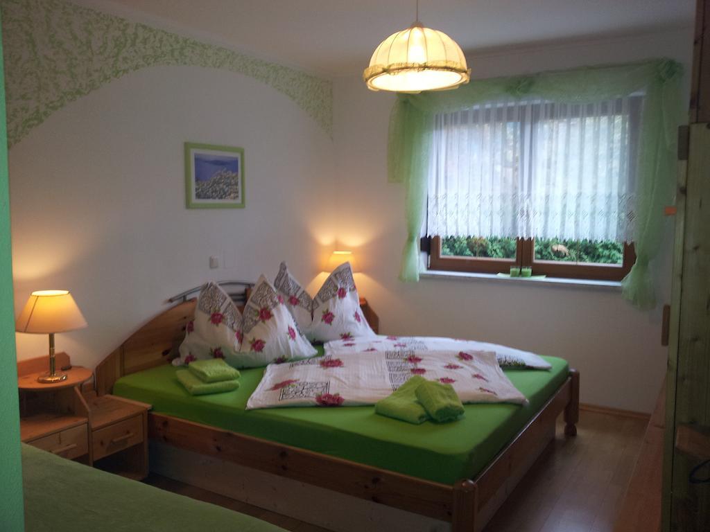 Ferienwohnung Anna Zechner Flattach Szoba fotó