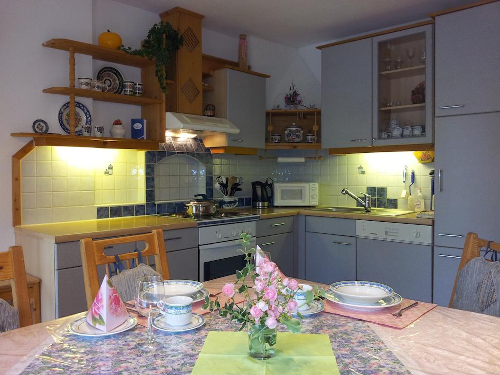 Ferienwohnung Anna Zechner Flattach Szoba fotó